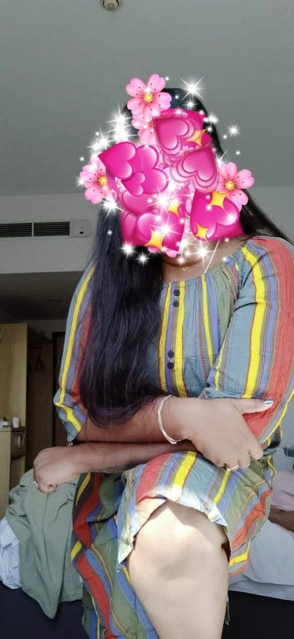 Priyanka Independen Girl Cam & Real Meet – Indian escort in Candolim, Goa — 7 / 8