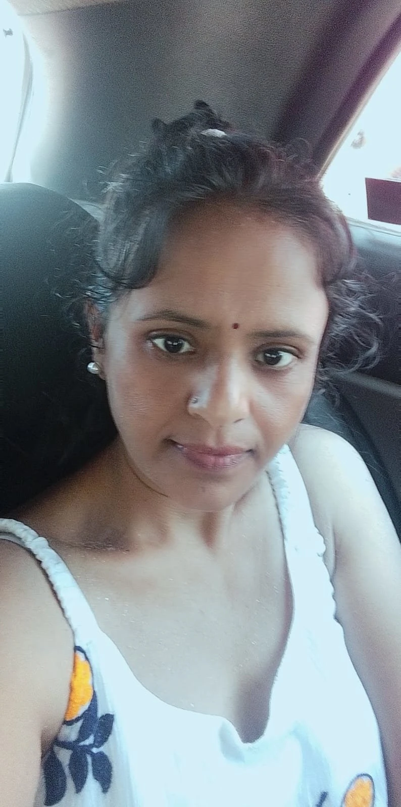 Anika – escort in Bhopal — 3 / 4