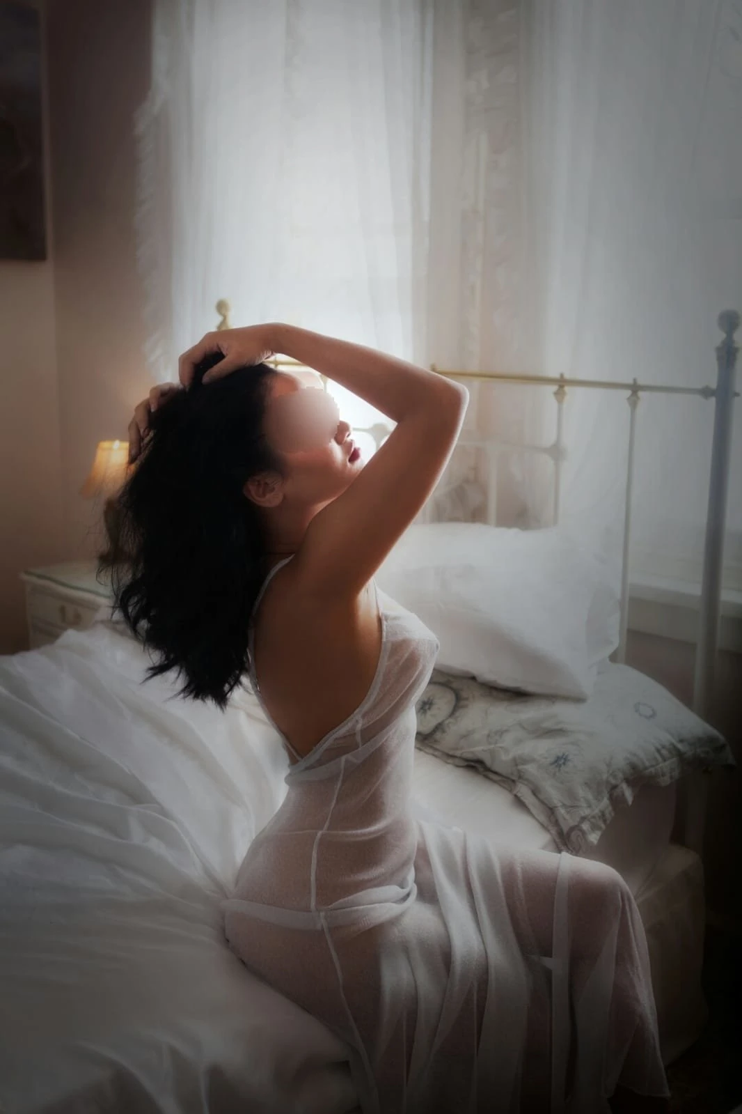 Melizsa Lee – Australian escort in Hong Kong — 11 / 12