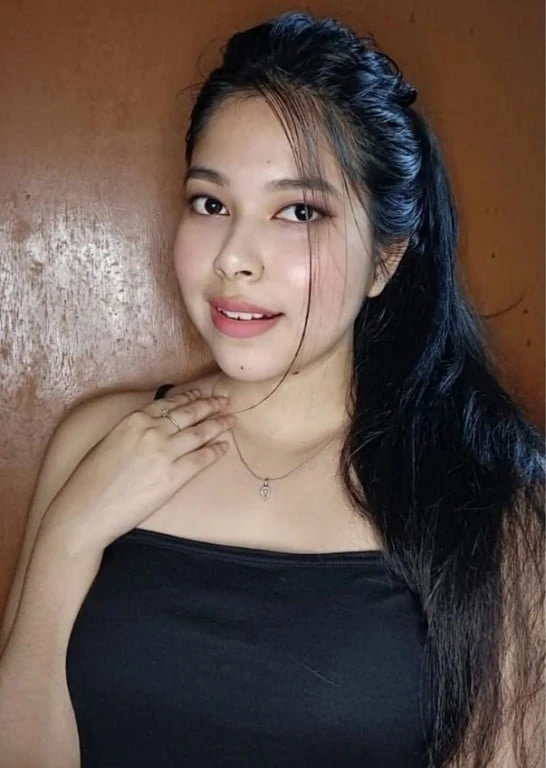 I am Riya cam and real meet – Indian escort in Chennai — 2 / 4