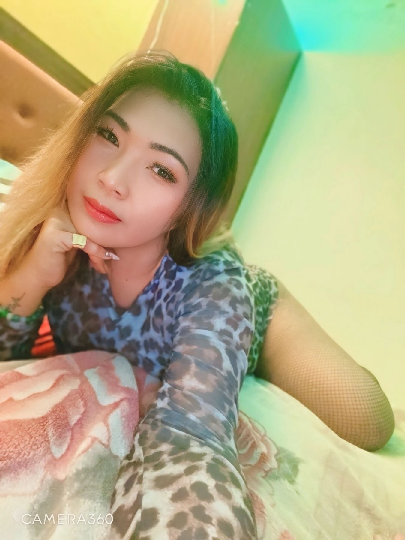 Maya’s – Thai escort in Gurgaon — 2 / 7