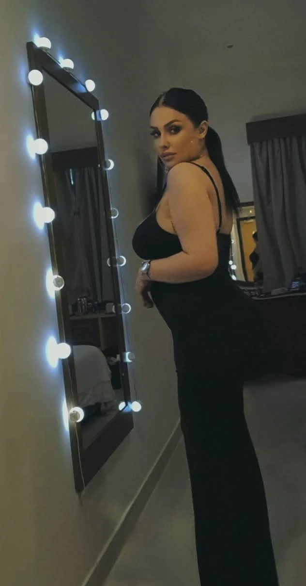 Mistress Ayka – Azerbaijani escort in Baku — 8 / 21