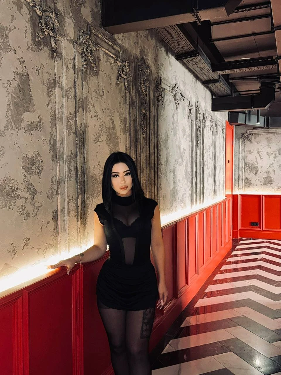 Alexa – Russian escort in Hong Kong — 5 / 8