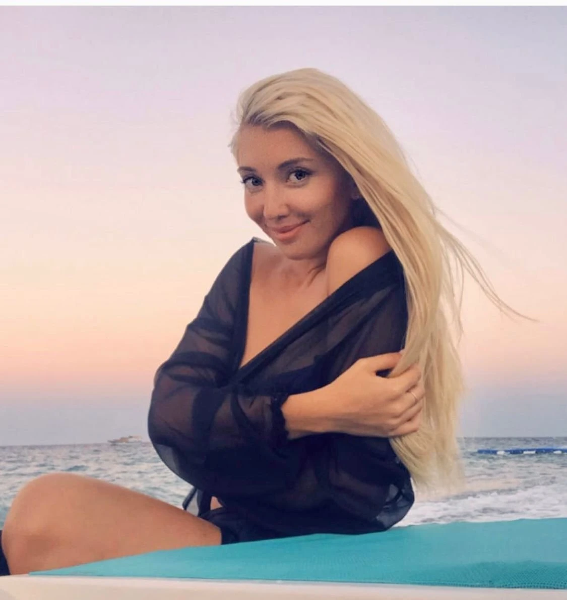 Grace Party Girl – Kazakhstani escort in Hong Kong — 3 / 9
