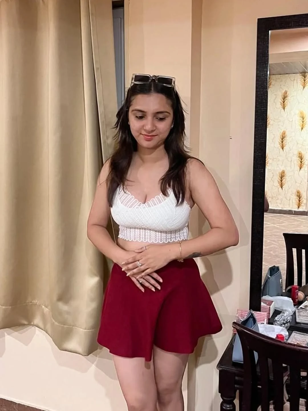 Ruhi – Indian escort in Bangalore — 2 / 3