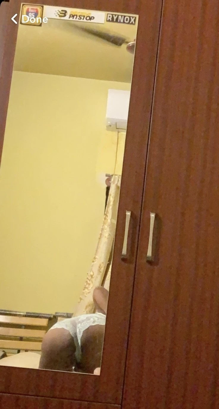Benzy – Indian escort in Bangalore — 2 / 3