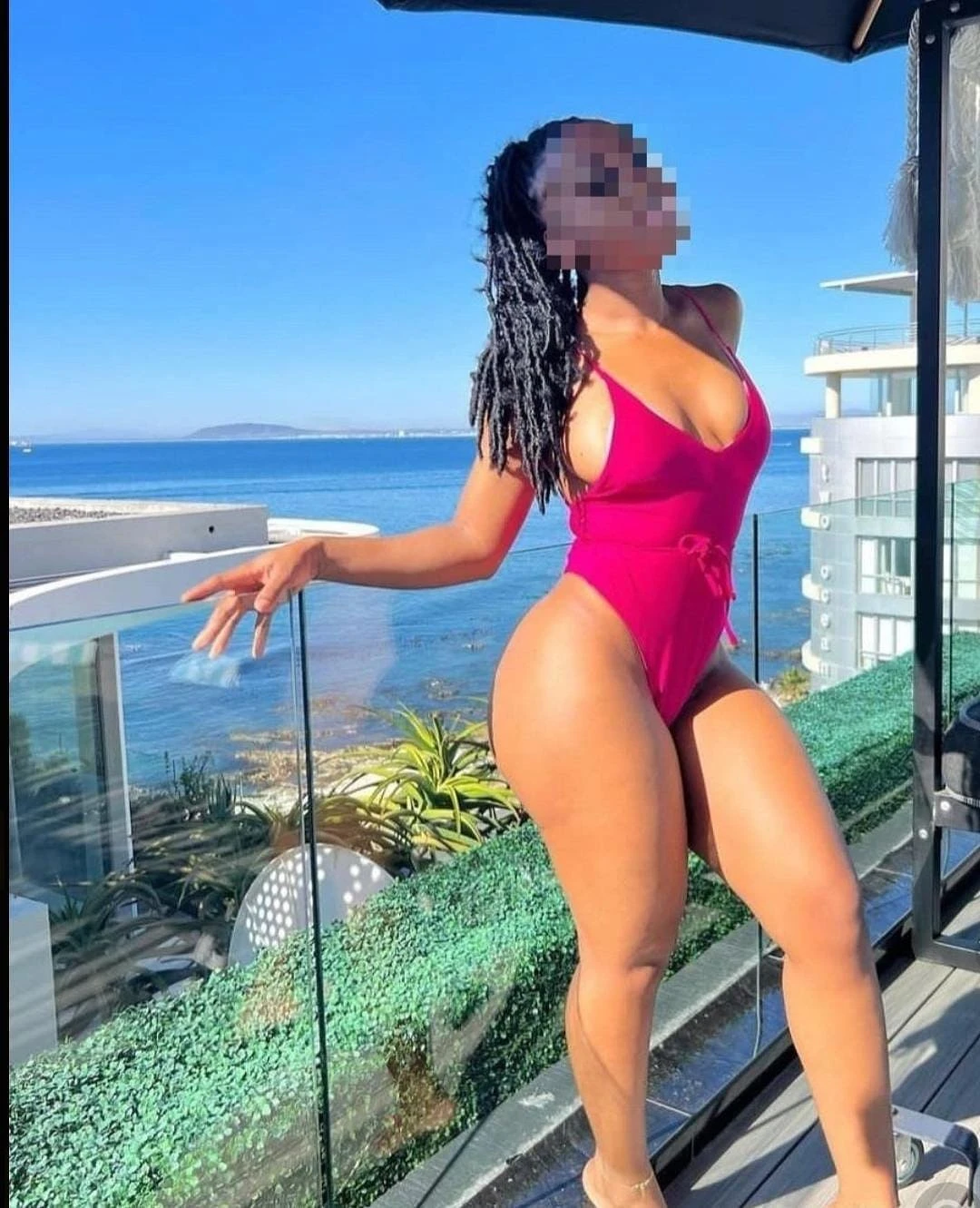 Ivannah – South African escort in Candolim, Goa — 4 / 5