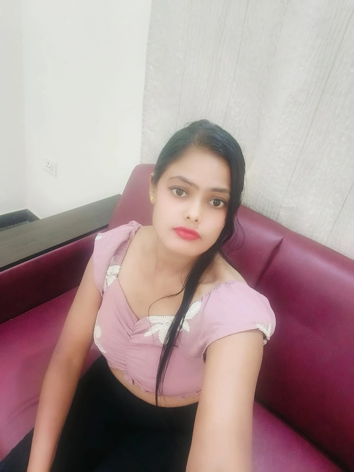 Soni – Indian escort in Bangalore — 1 / 2