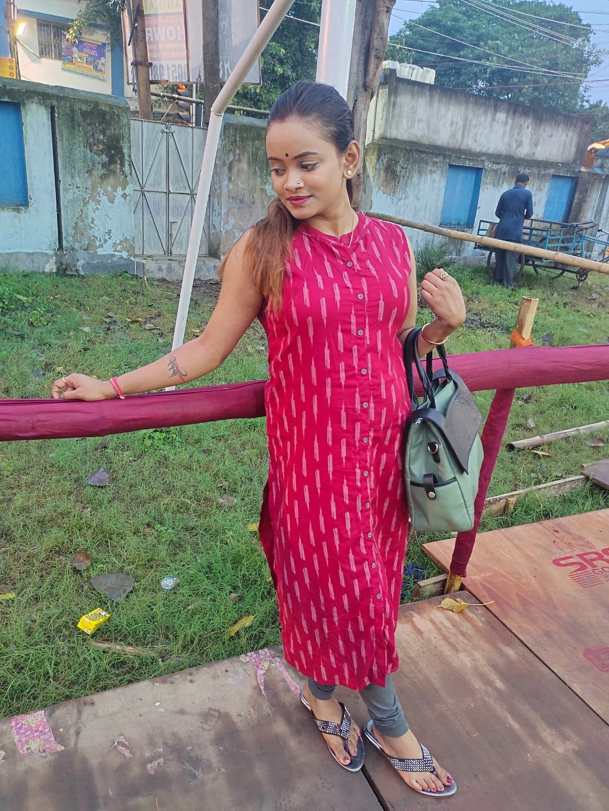 VIP INDEPENDENT ESCORT HERE – Indian escort in Bangalore — 5 / 8