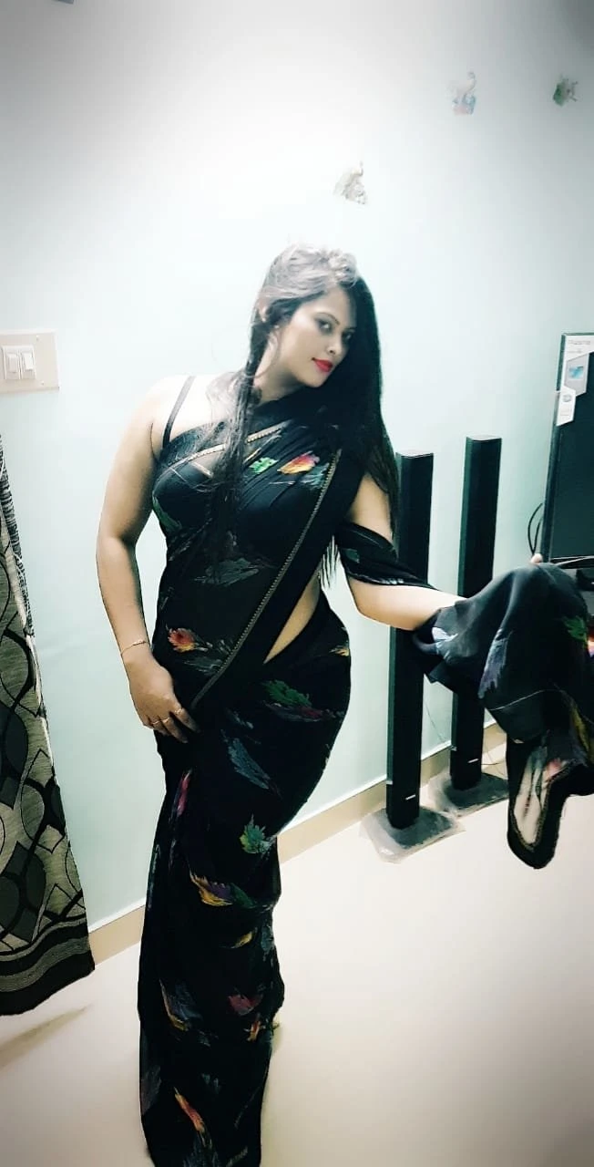 Neha – Indian escort in Bangalore, Escort, Banga