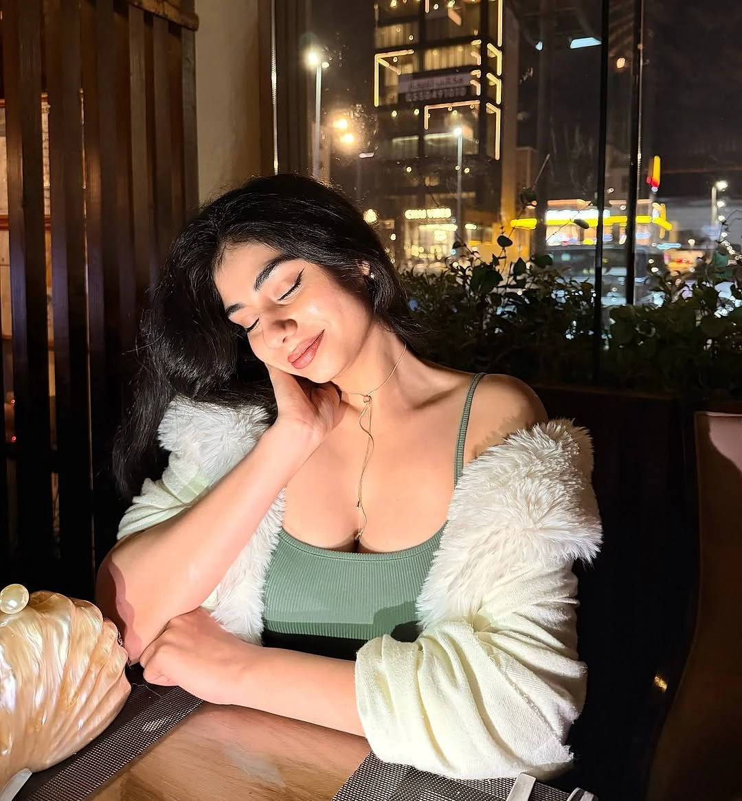 Trishva – Indian escort in Bangalore, Escort, Banga