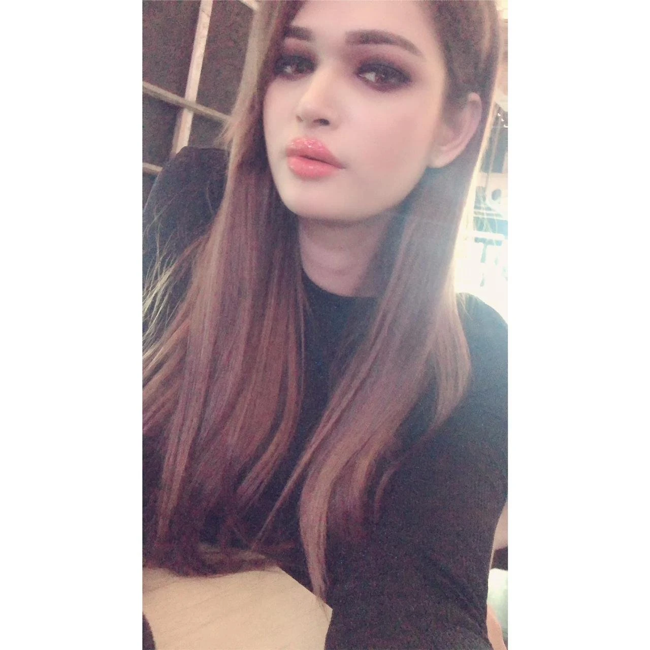 Manisha Here for Video Call – Indian escort in Bangalore — 5 / 15
