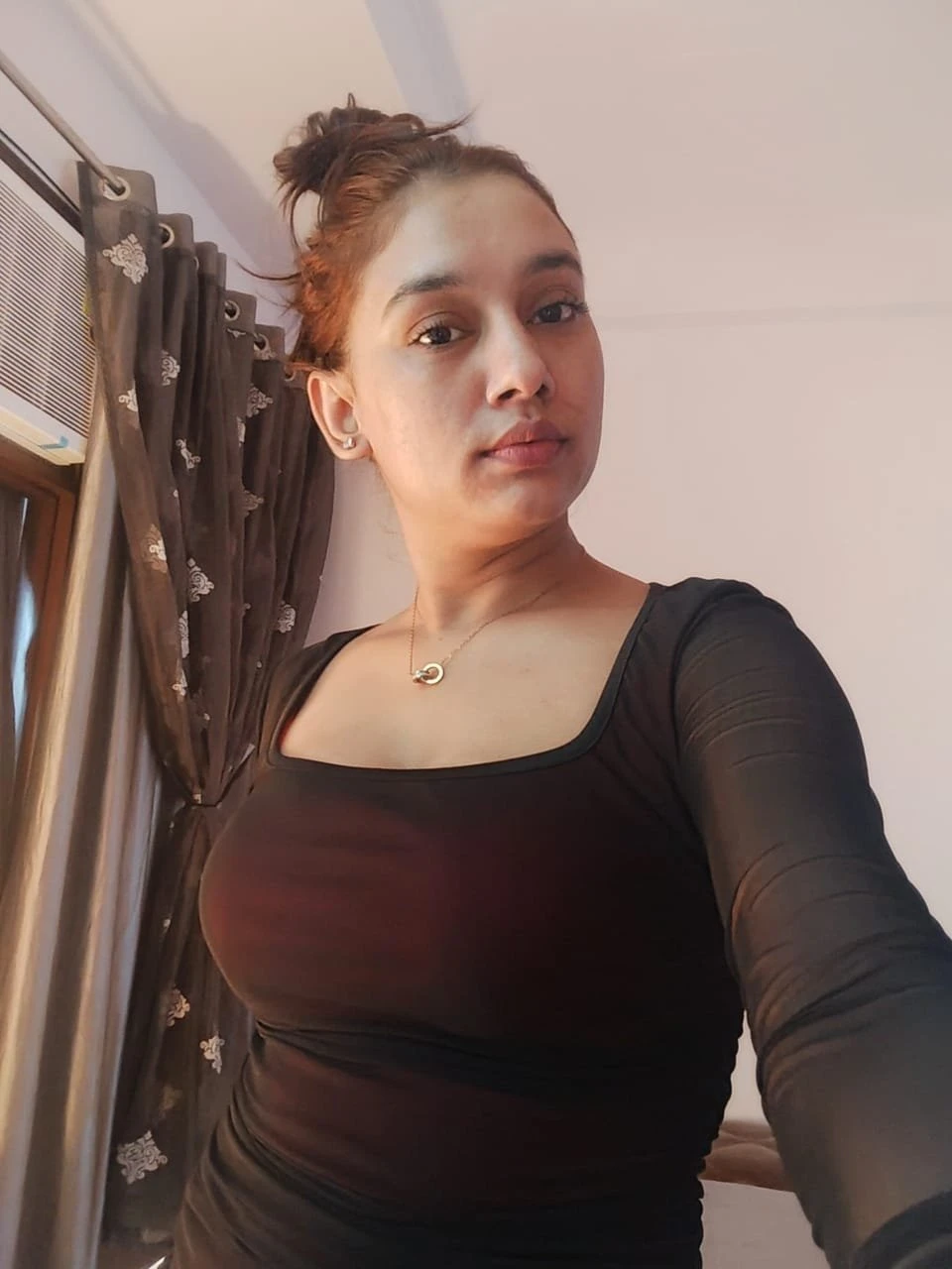 It's Roni Verify Hard & Romentic Service – escort in Bhopal — 4 / 5