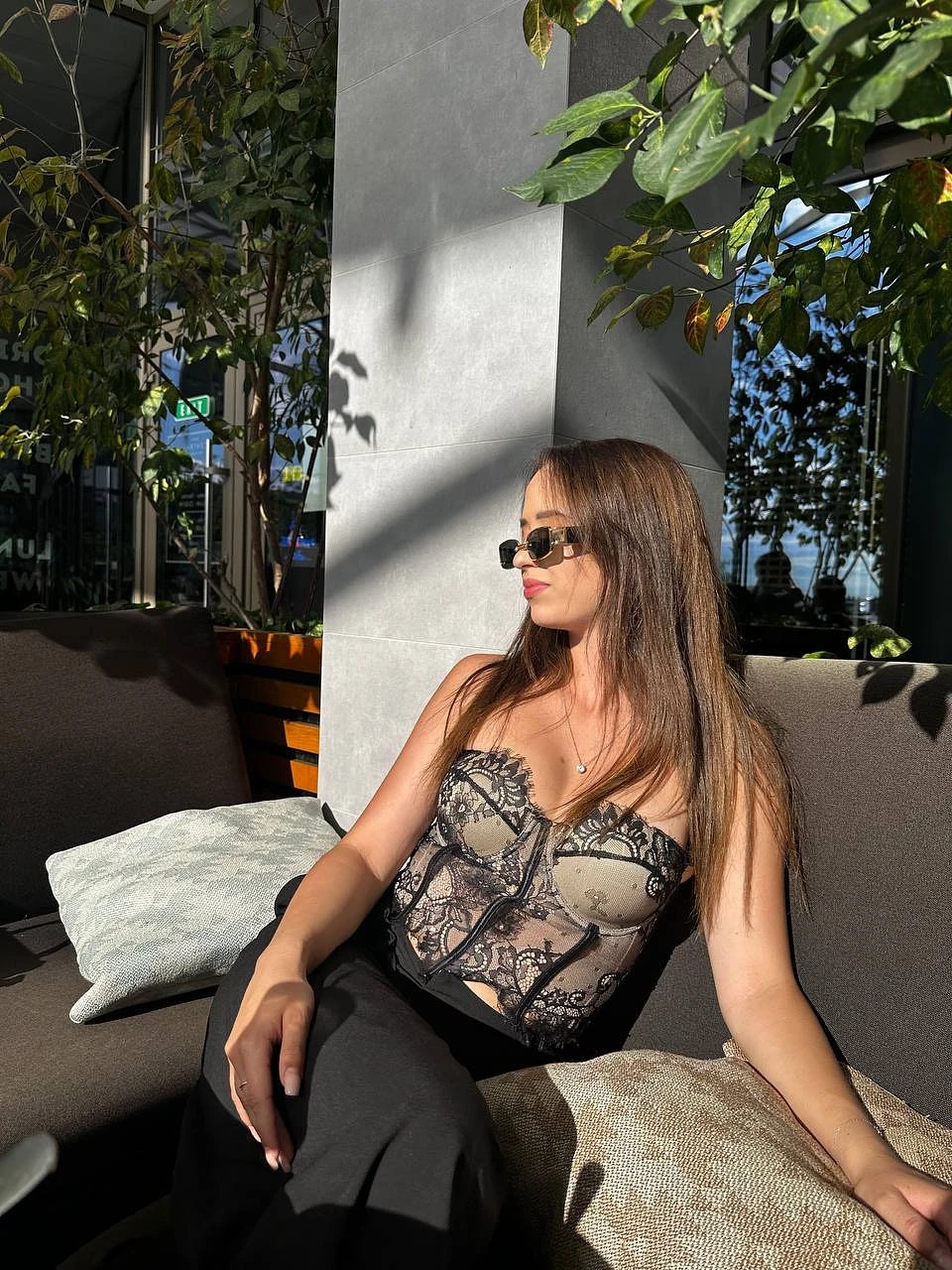 Viktoria Bound Beauty – Ukrainian escort in Hong Kong, Escort, Hong Kong