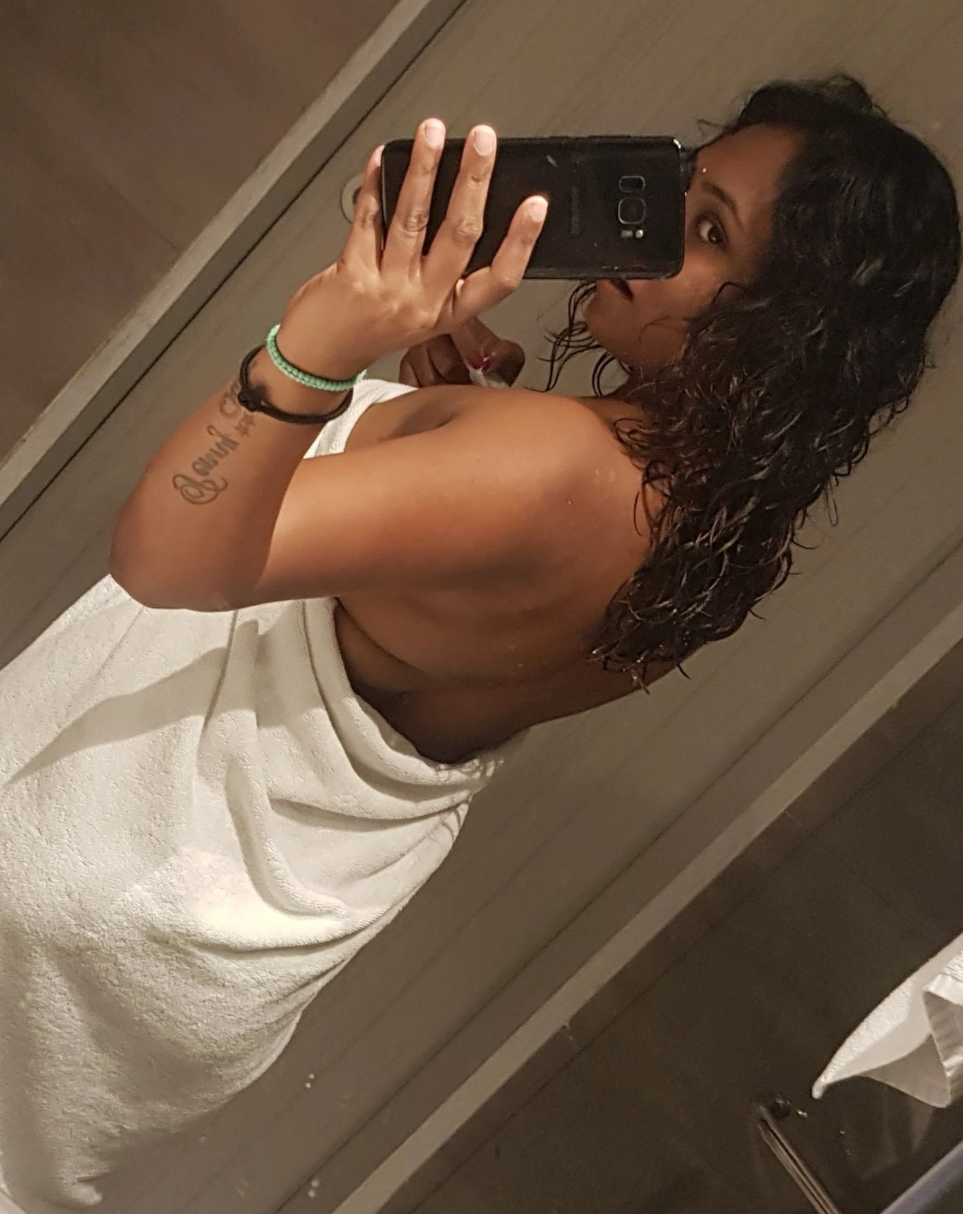 Chocolava – Indian escort in Bangalore — 3 / 6