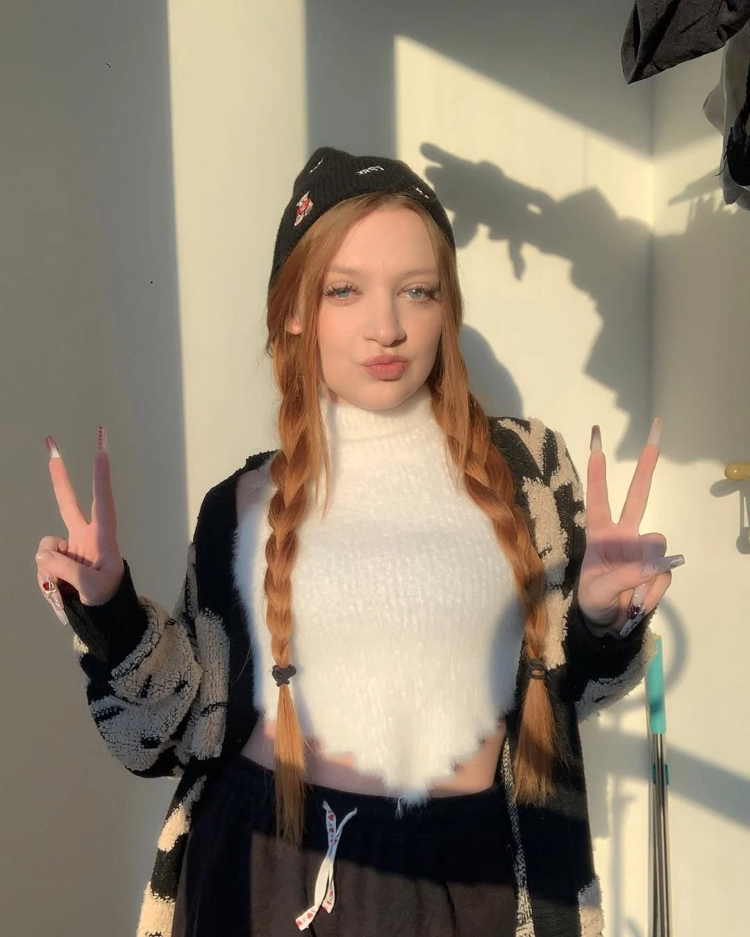 Danielle – Belarusian escort in Hong Kong — 6 / 9