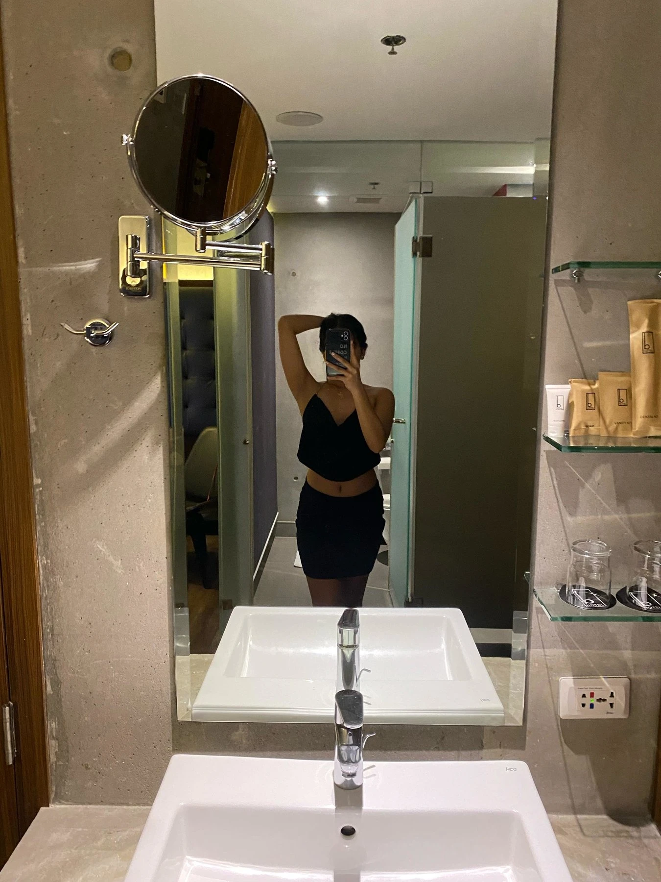 samantha – escort in Hong Kong — 4 / 8