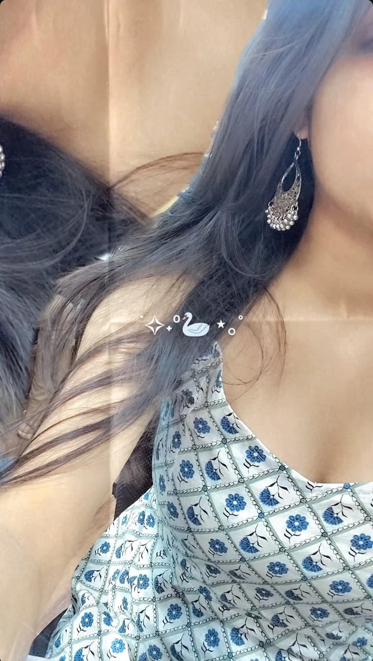 Niharika Independent Girl – Indian escort in Chandigarh — 1 / 5