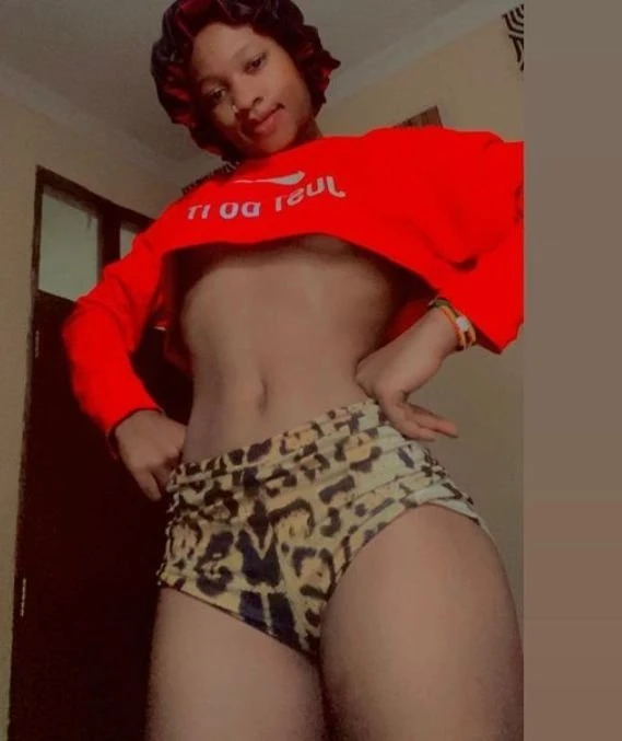 Lucy – escort in Bangalore — 2 / 5