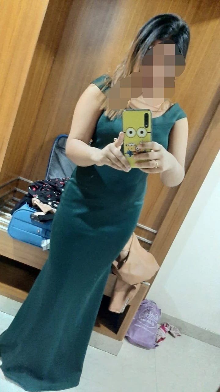Aishwarya – Indian escort in Bangalore — 2 / 4