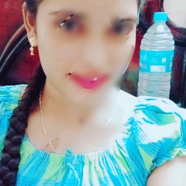Kavya – Indian escort in Bangalore, Escort, Banga