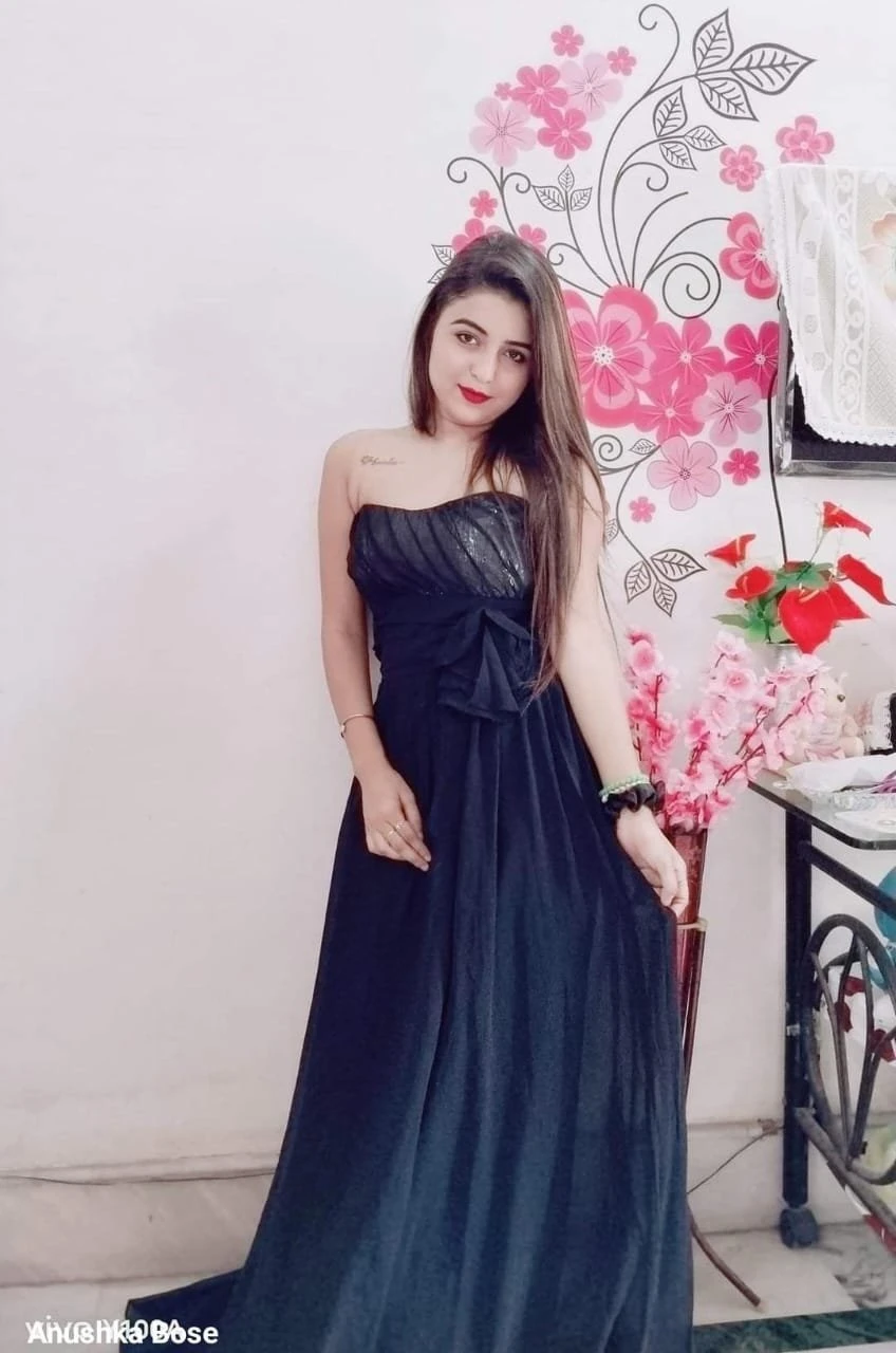 Maxy – Indian escort in Bangalore — 2 / 4