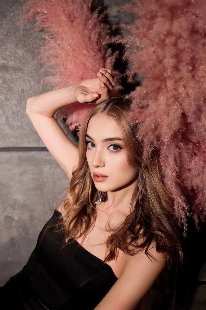 Hua Chen @exotichongkong TG – Russian escort in Hong Kong — 2 / 11
