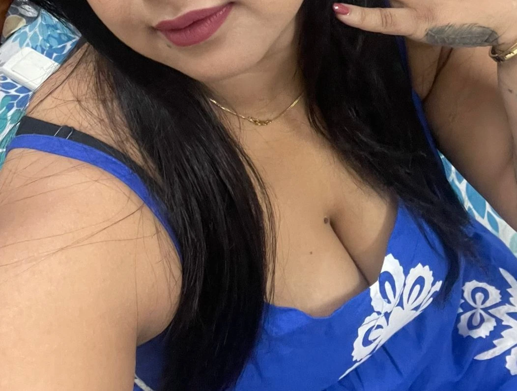 Hot Bhabhi – escort in Chennai — 3 / 4