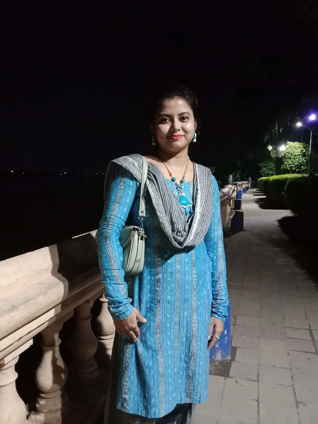 Call Me Sanjna Genuine Escort Serviglore – Indian escort in Bangalore — 4 / 5