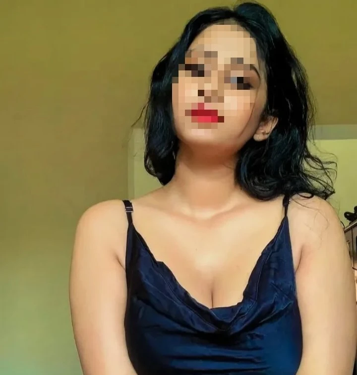 Priya – Indian escort in Chennai — 2 / 4