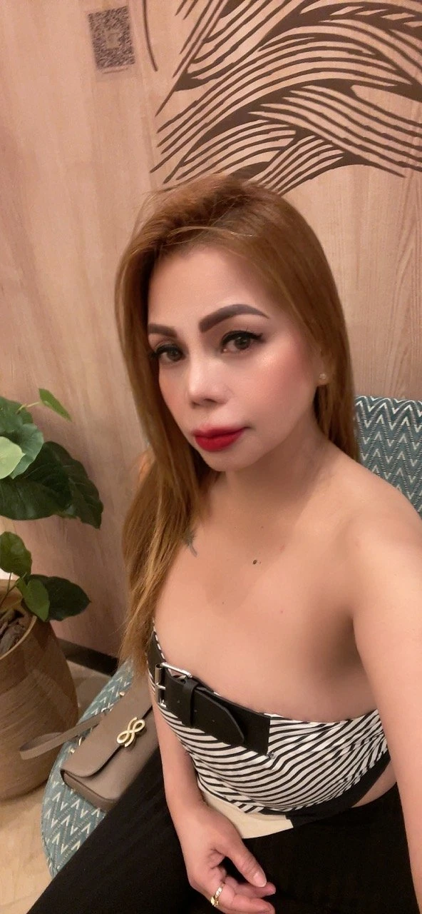 Jessie Hot Momma party girl – Ivorian escort in Hong Kong — 3 / 19