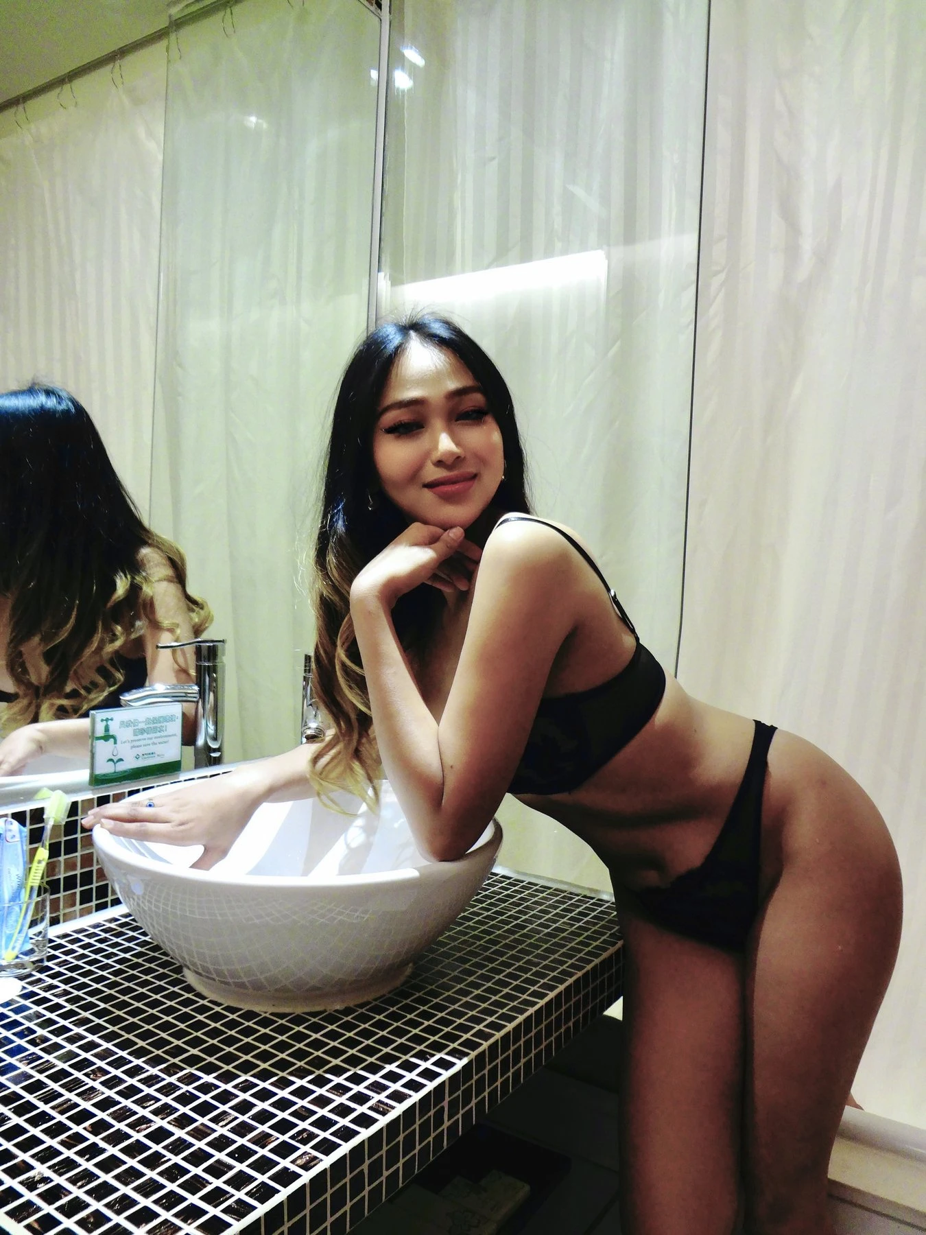 Ayarah SavanahFirst Time in This Country – Filipino escort in Hong Kong — 7 / 9