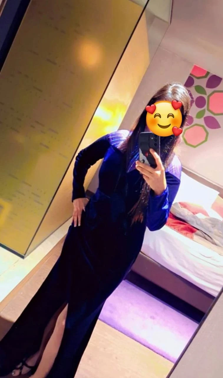 Preet Genuine Girl Real Meet & Web Cam – Indian escort in Bangalore — 4 / 5