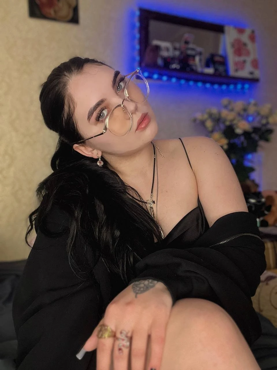 Elena – Russian escort in Hong Kong — 15 / 16