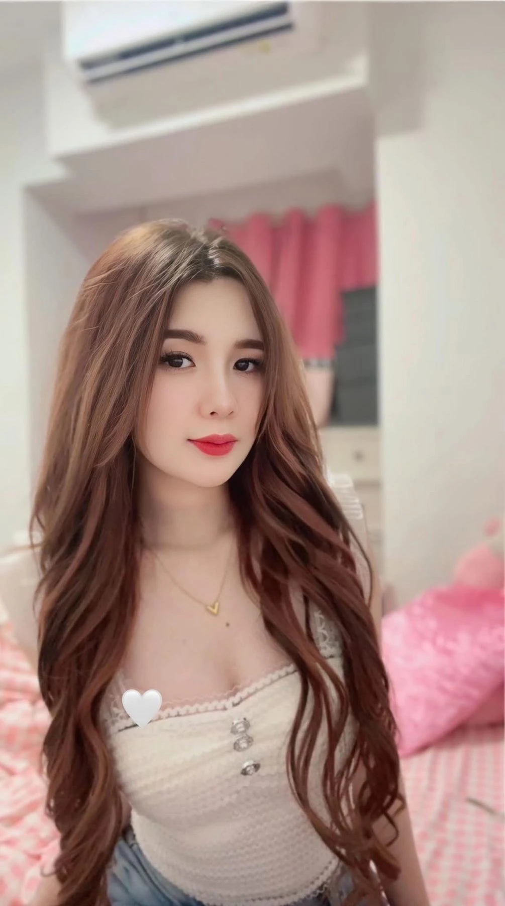 Anora – Filipino escort in Hong Kong — 6 / 9