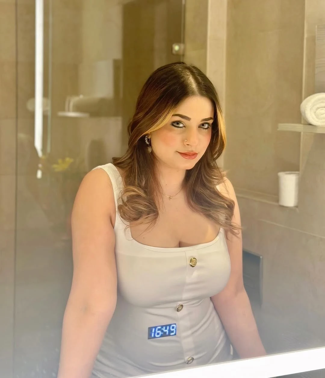 Anupama – Indian escort in Candolim, Goa — 2 / 3