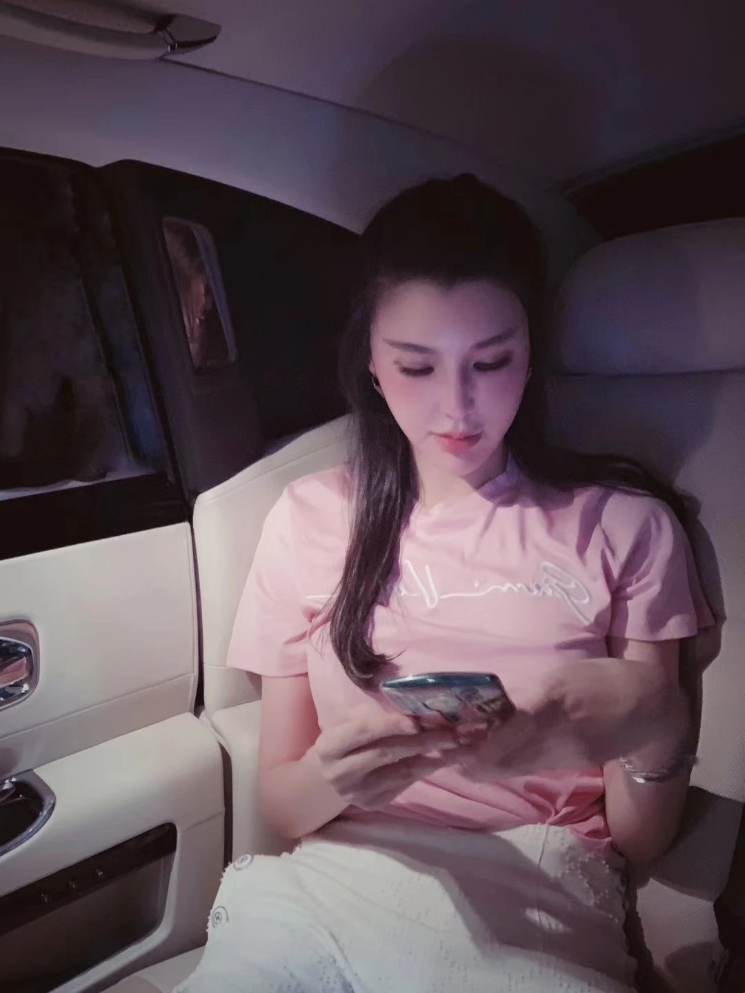 Angelina natural E cup 100% real pic – Taiwanese escort in Hong Kong — 3 / 9