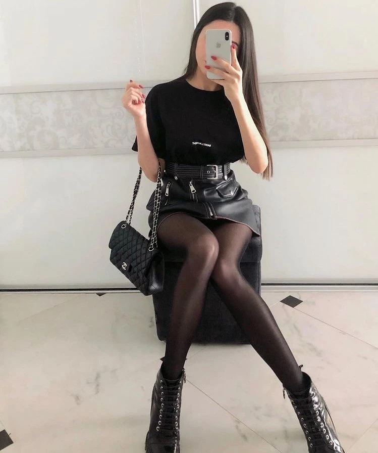 Alexa New – Moldovan escort in Hong Kong — 4 / 9