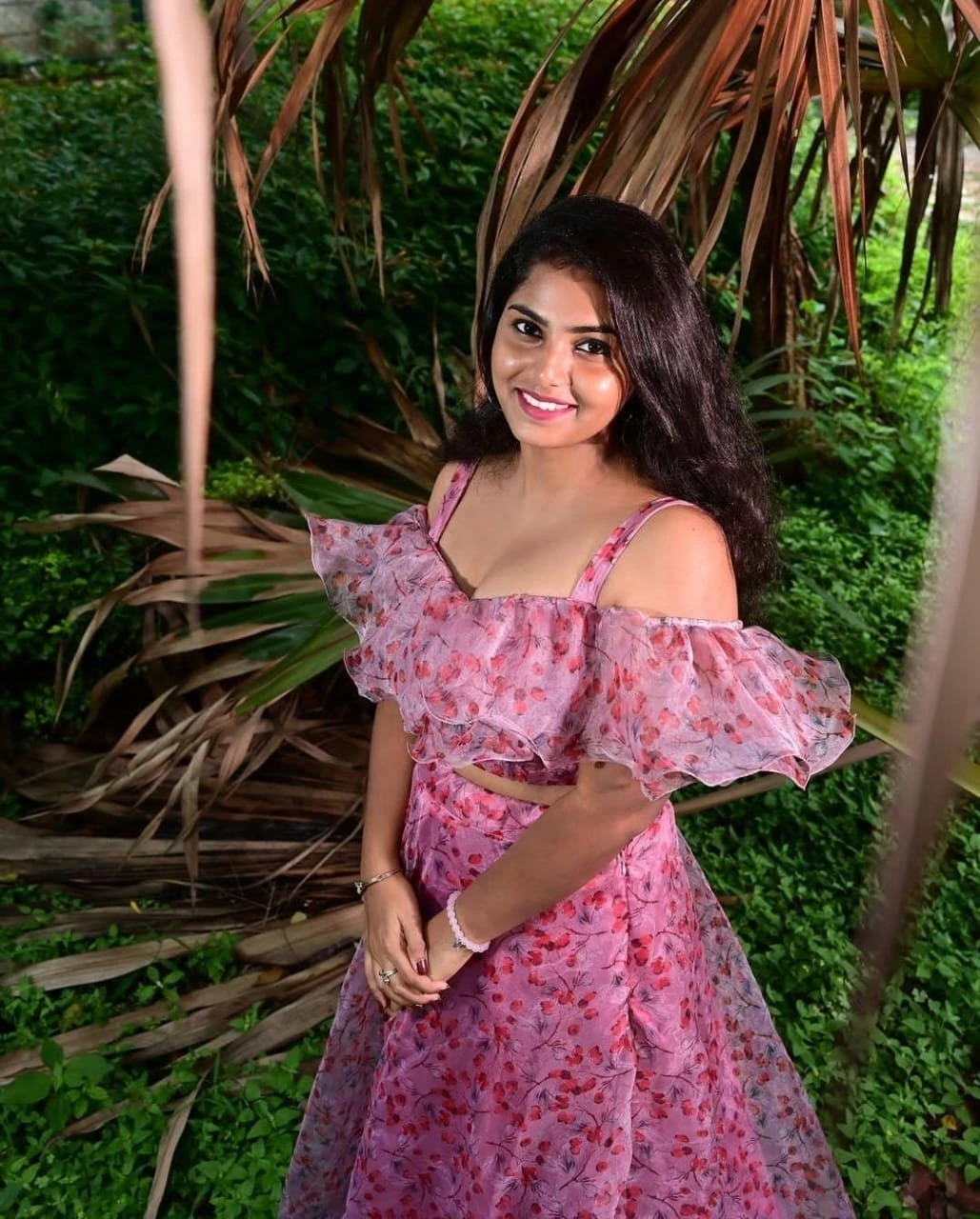 CASH❣️INDEPENDENT GIRLS DOORSTEP OUTCALL – Indian escort in Bangalore — 5 / 6