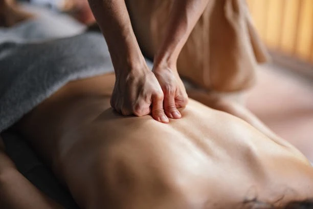FEMALE TO MALE FUL BODY OIL MASSAGE HPY – Indian escort in Bangalore, Escort, Banga