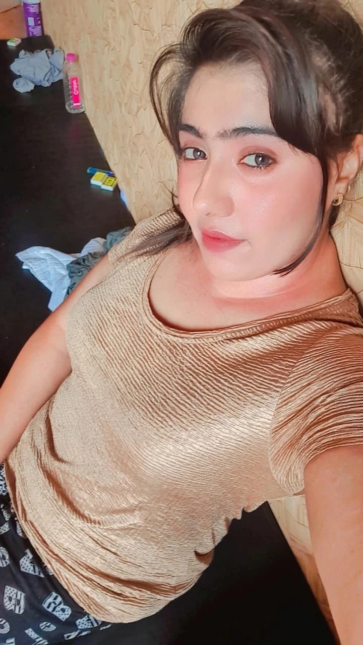 Simmi Arora Goa Escort – Indian escort in Candolim, Goa — 5 / 6