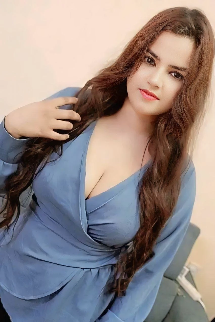 Shreya Patil – Indian escort in Chennai — 3 / 7