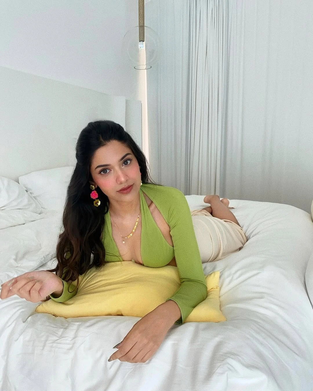 Heena Rathore – Indian escort in Candolim, Goa — 2 / 3