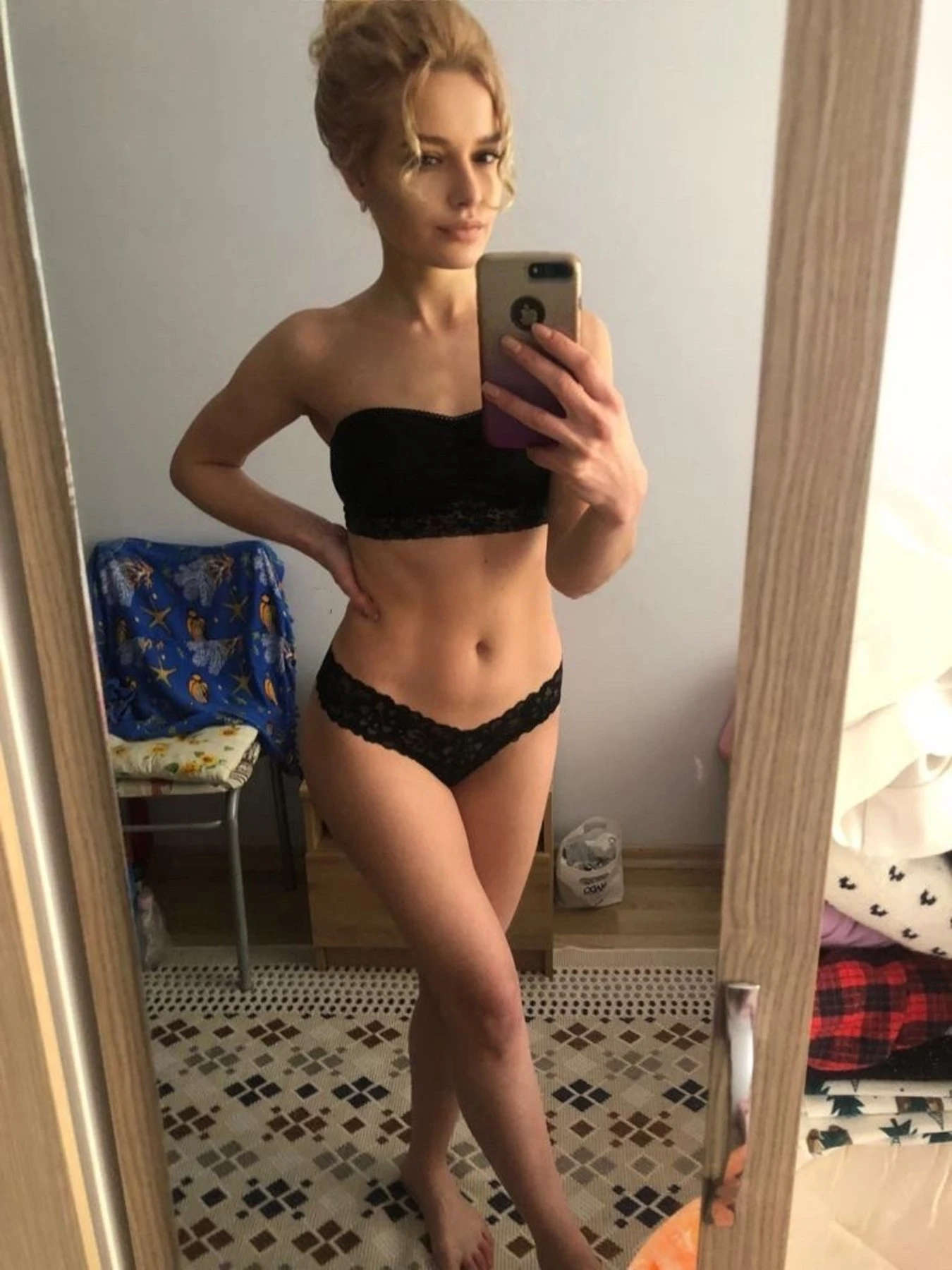 Alena – Russian escort in Tirana — 5 / 8