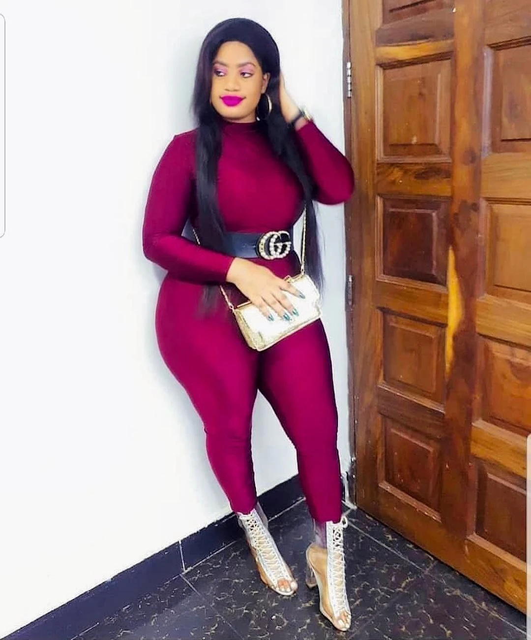 LINDA LURTHER – South African escort in Chandigarh — 2 / 4