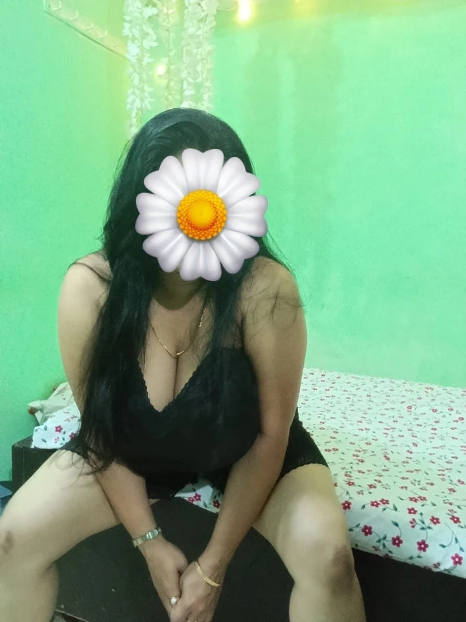 Honey – Indian escort in Chennai — 2 / 7