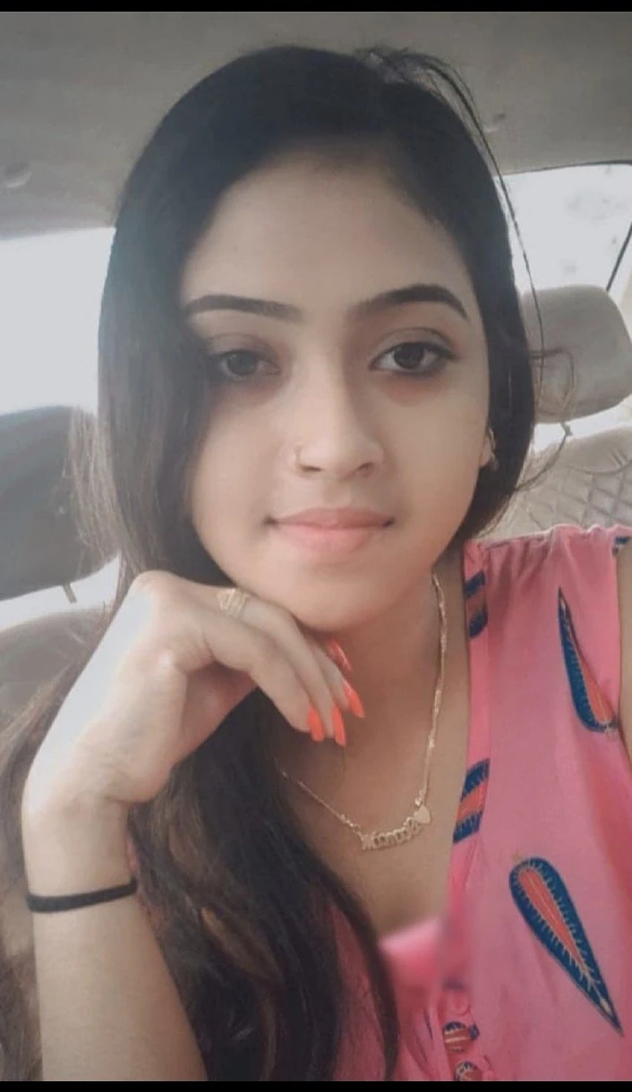 Jigisha Cam show & Real Meet – Indian escort in Chennai — 4 / 5