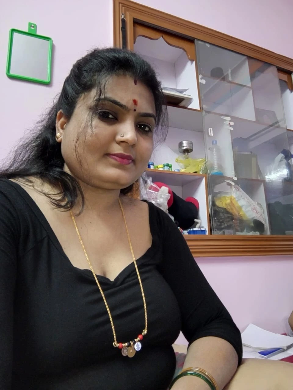 Divyasree – Indian escort in Bangalore — 2 / 4