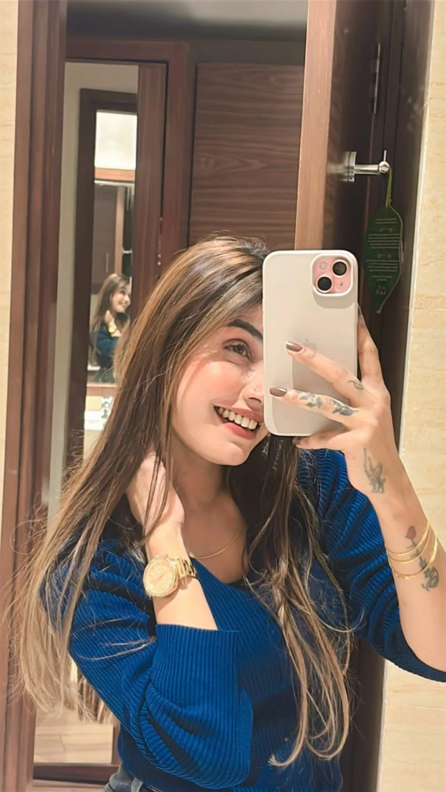 Saniya Independent – Indian escort in Candolim, Goa — 3 / 5