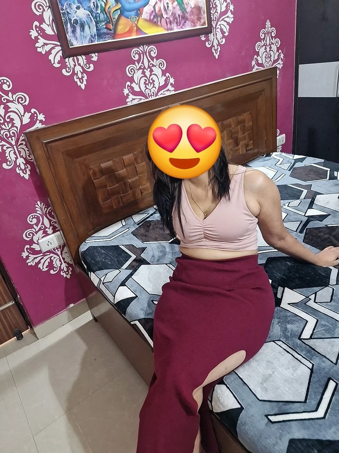 Akansha Sharma – Indian escort in Gurgaon — 3 / 6